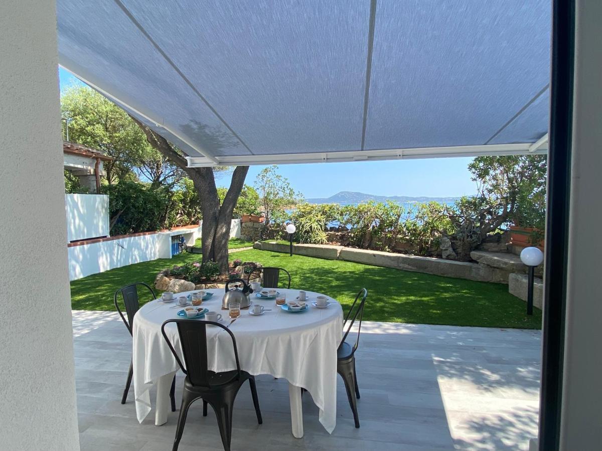 La Casa Sull'Acqua Villa Olbia Exterior photo
